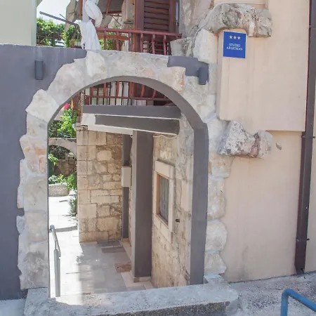 Lanterna Apartamento Makarska