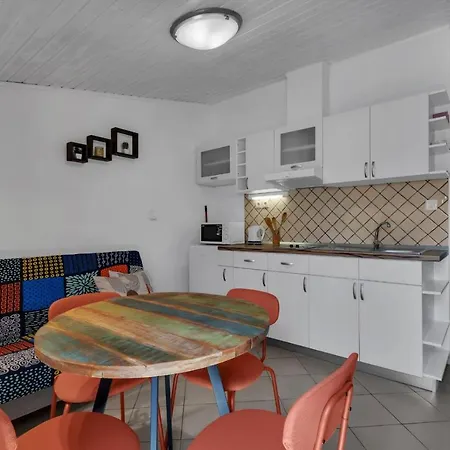 Lanterna Apartamento