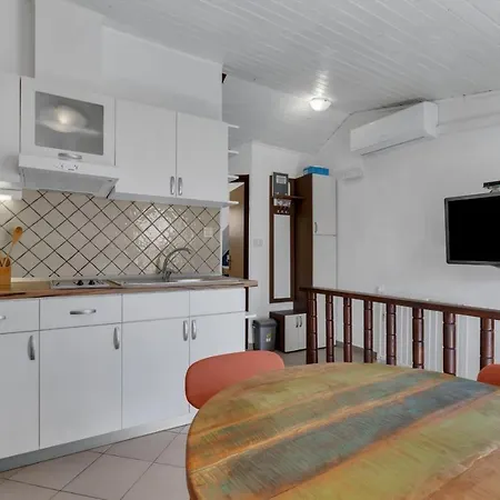 Lanterna Apartamento